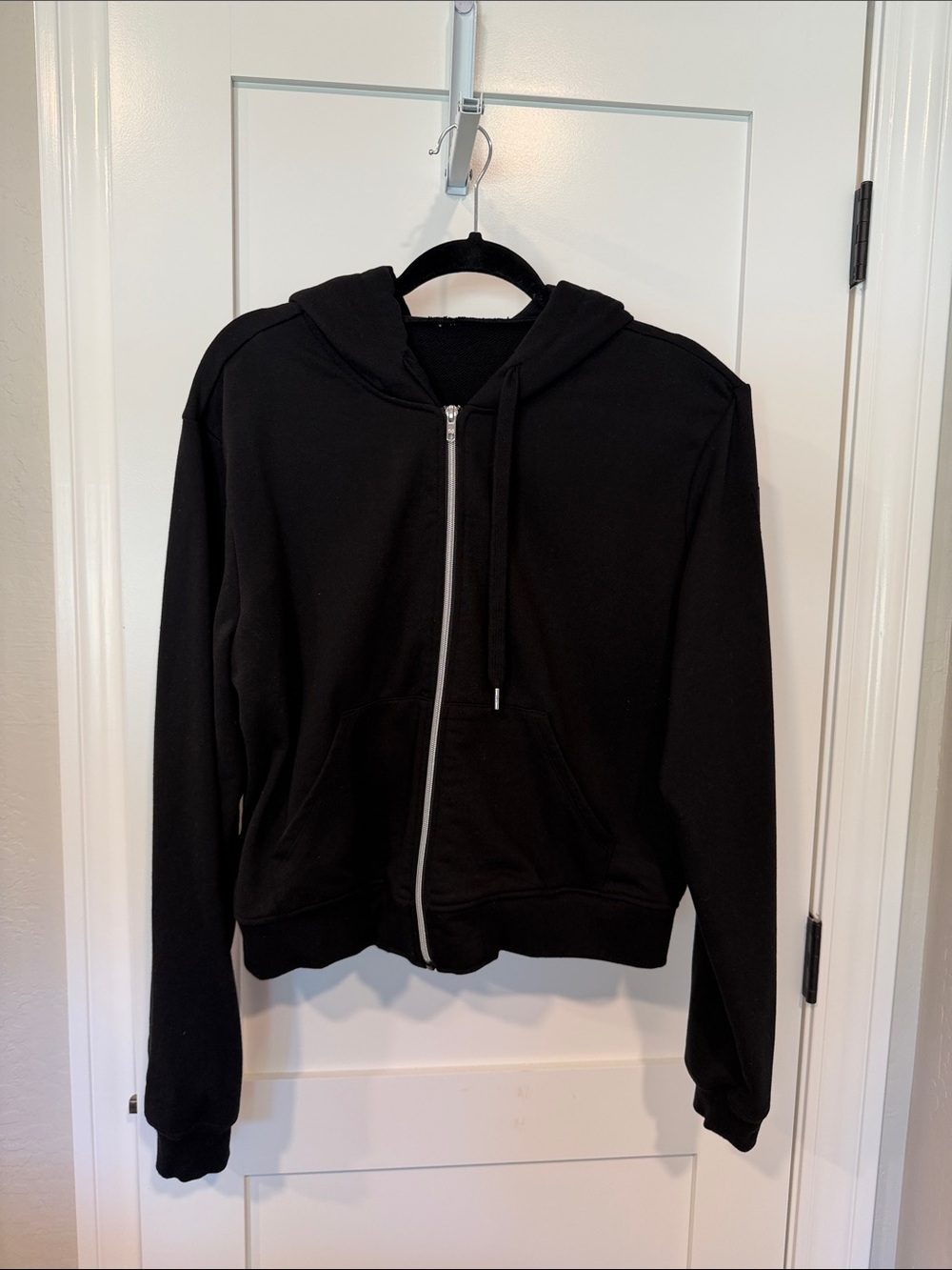 ALO Yoga Black Full-Zip accolade Hooded Sweatshirt